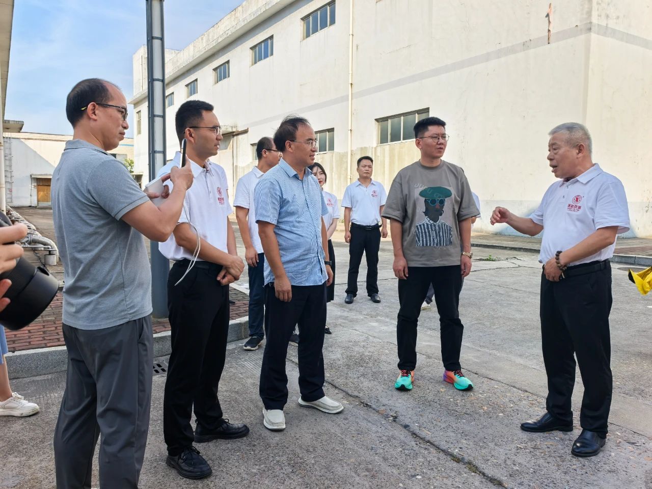 “片葉度關(guān)山——萬(wàn)里茶路中國行（2025）”活動(dòng)走進(jìn)益陽(yáng)茶廠(chǎng)