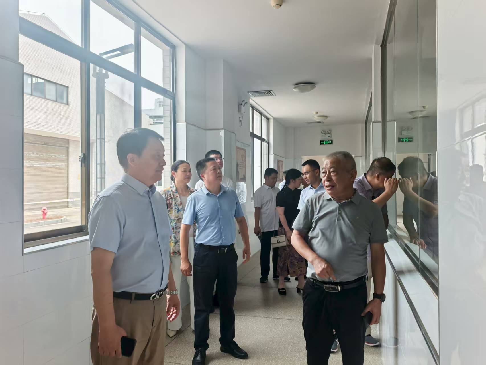 國家級茶產(chǎn)業(yè)生態(tài)價(jià)值研究專(zhuān)家組深入益陽(yáng)茶廠(chǎng)  共繪黑茶綠色轉型新藍圖